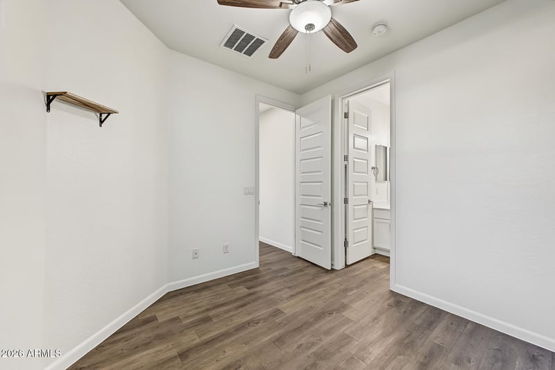 2090 S Dorsey Ln #1048, Tempe, AZ 85282