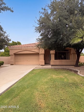 2090 W Corona Dr, Chandler, AZ 85224