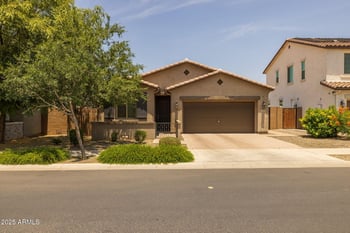 20904 Swan Dr, Queen Creek, AZ 85142