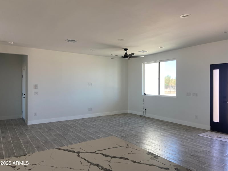 20905 Dale Ln, Wittmann, AZ 85361