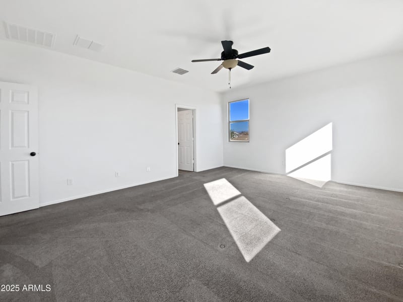 2091 Garland Dr, San Tan Valley, AZ 85144