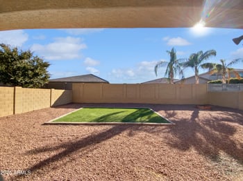 2091 Garland Dr, San Tan Valley, AZ 85144