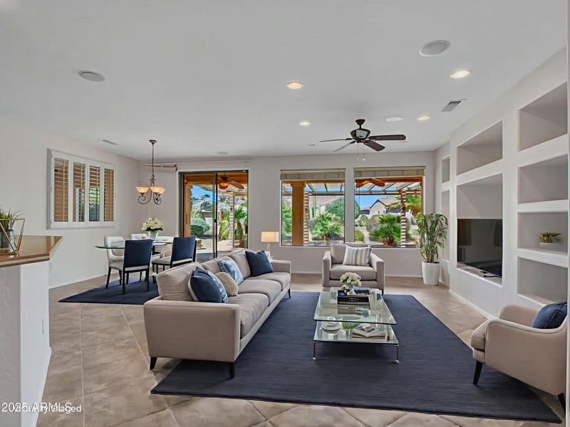 20914 Barberry Ln, Surprise, AZ 85387