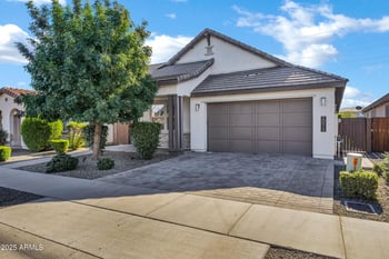 20915 Cattle Dr, Queen Creek, AZ 85142