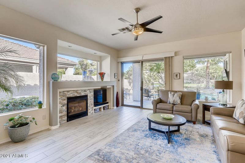 20929 N 69th Dr, Glendale, AZ 85308