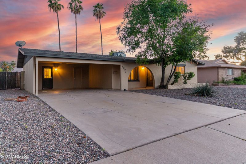 2093 E Carson Dr, Tempe, AZ 85282