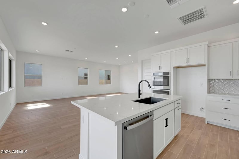 2093 E Mill Rd, San Tan Valley, AZ 85140