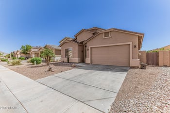 2093 Goldmine Mountain Dr, San Tan Valley, AZ 85144