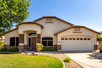2093 Rawhide St, Gilbert, AZ 85296