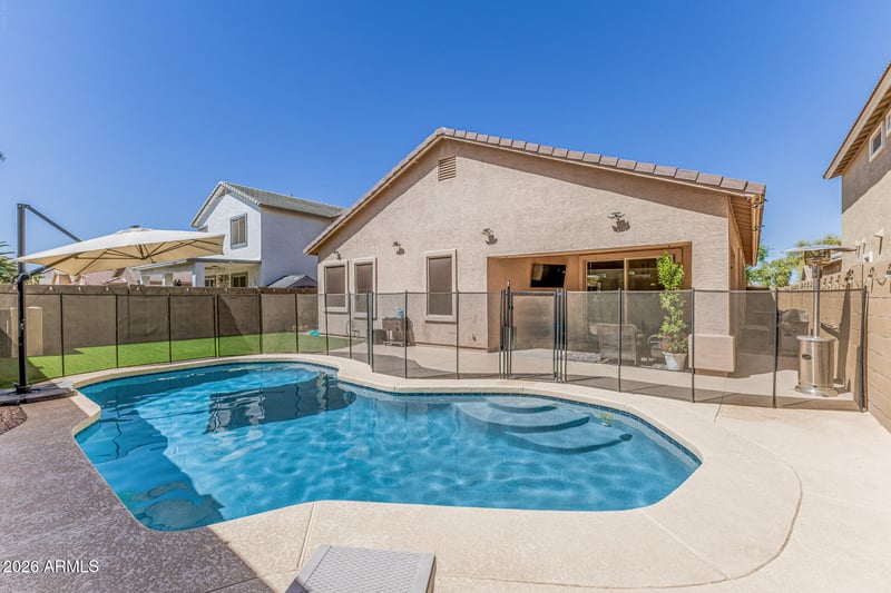 2093 Goldmine Mountain Dr, San Tan Valley, AZ 85144