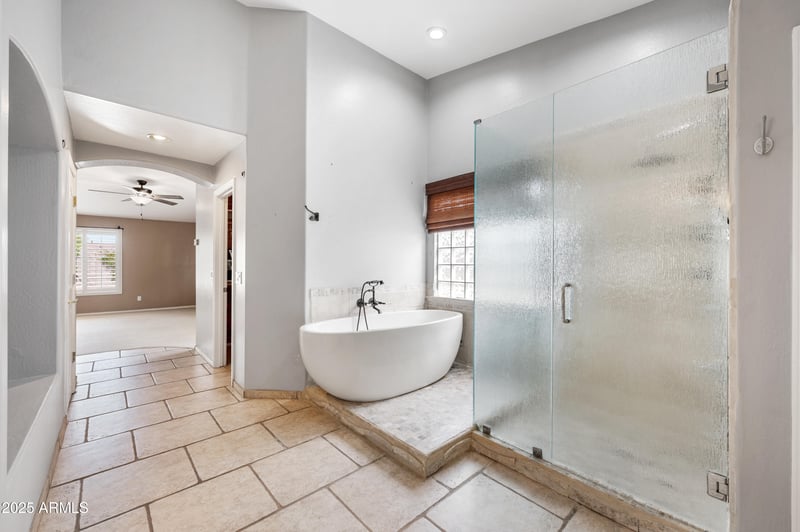 2094 Stuart Ave, Gilbert, AZ 85295
