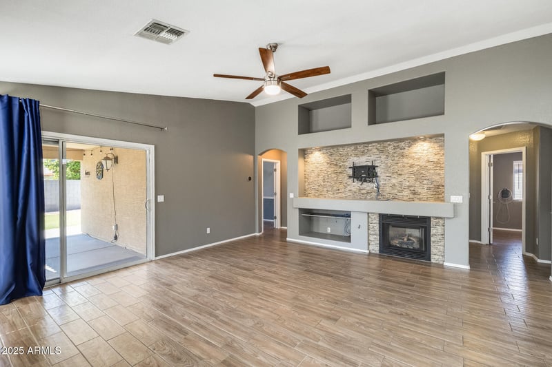 20942 85th Dr, Peoria, AZ 85382