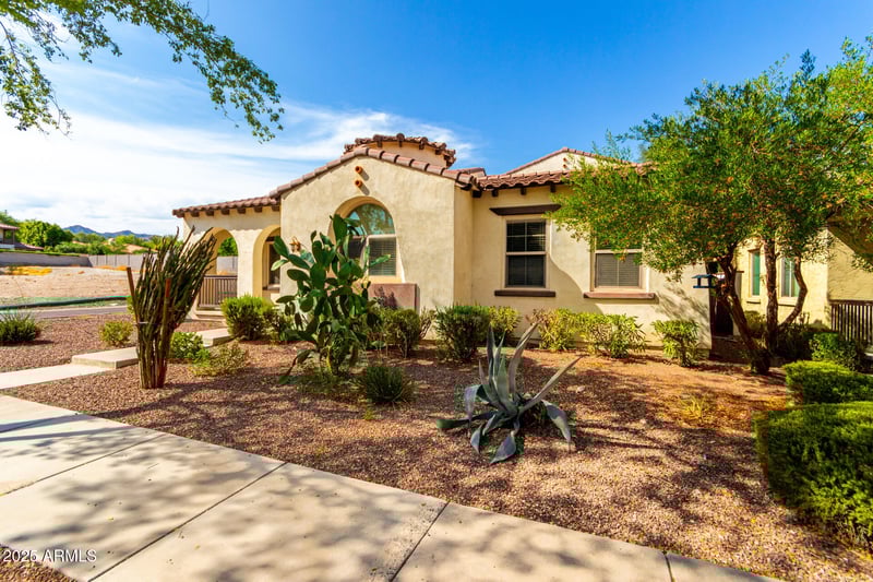 20946 Prospector Way, Buckeye, AZ 85396