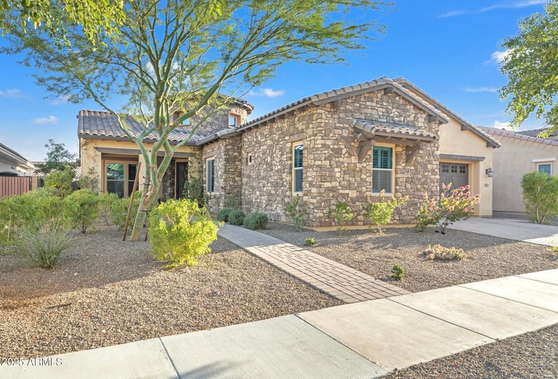 20947 Mariposa St, Buckeye, AZ 85396