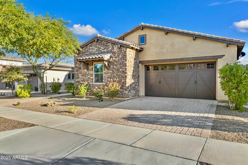 20947 Mariposa St, Buckeye, AZ 85396