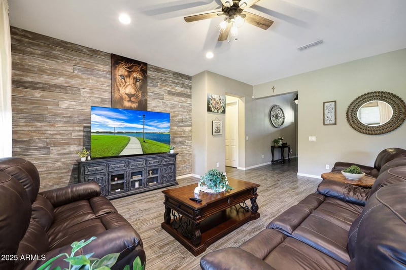20959 Western Dr, Buckeye, AZ 85396