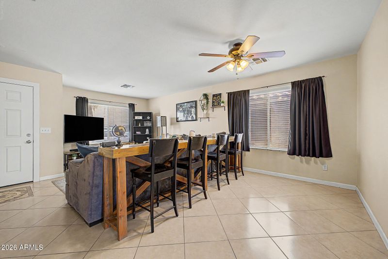 2098 E Spruce Dr, Chandler, AZ 85286
