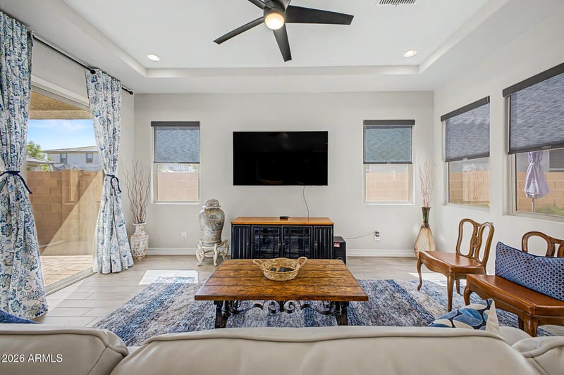 20993 Carriage Way, Queen Creek, AZ 85142