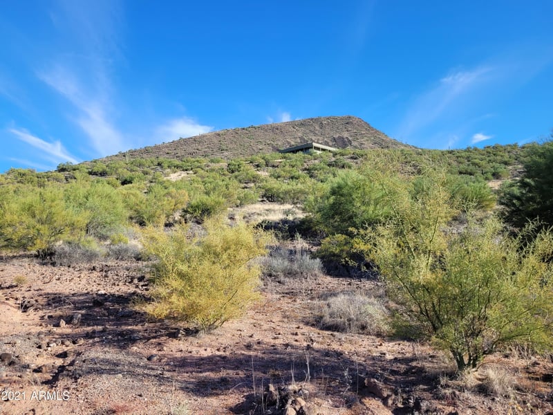 20xx Filoree Ln #J, New River, AZ 85087