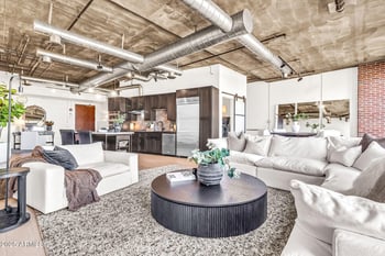 21 6th St #616, Tempe, AZ 85281