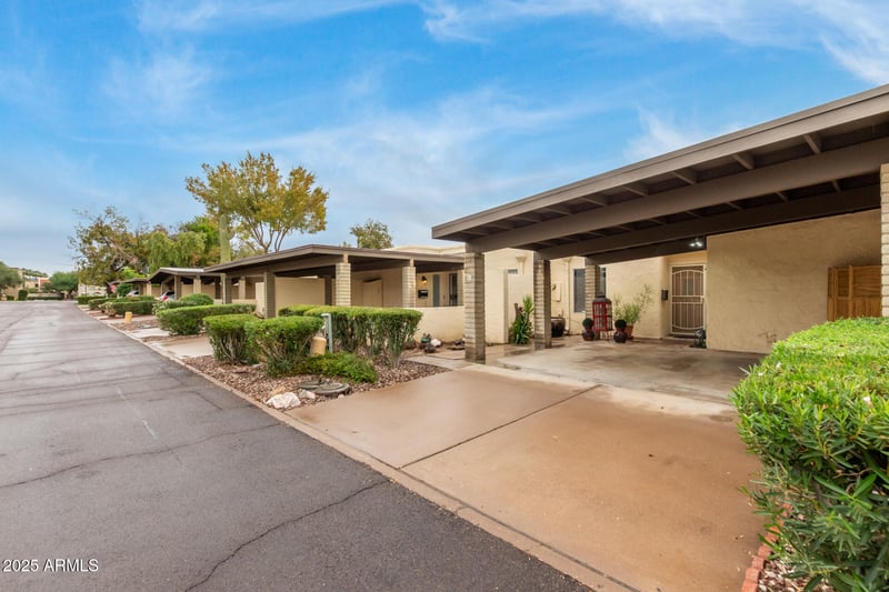 21 Casa Hermosa Dr, Phoenix, AZ 85021