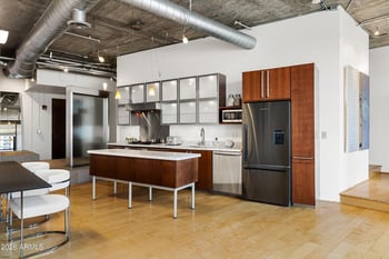 21 6th St #510, Tempe, AZ 85281