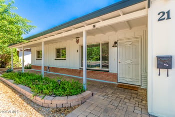 21 E Alameda Dr, Tempe, AZ 85282