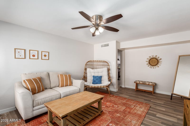 21 E Alameda Dr, Tempe, AZ 85282