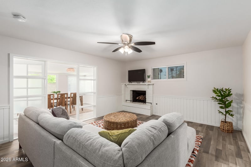 21 E Alameda Dr, Tempe, AZ 85282