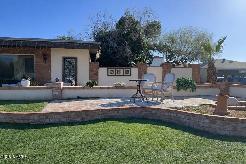 21 E Saint Charles Ave, Phoenix, AZ 85042