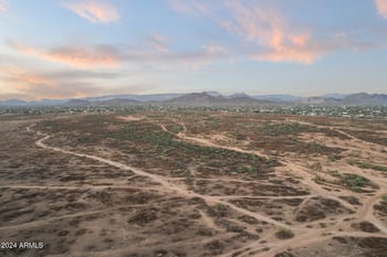 21 W Cloud Rd, Phoenix, AZ 85086