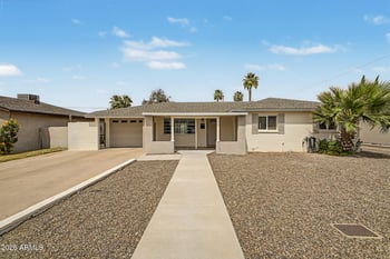 210 El Camino Dr, Phoenix, AZ 85020