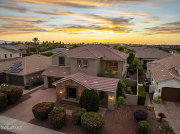 210 New Dawn Dr, Chandler, AZ 85248