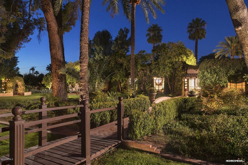 2100 E Missouri Ave, Phoenix, AZ 85016