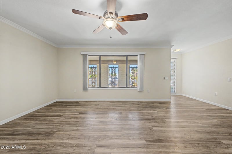 21002 Palm Desert Dr, Sun City West, AZ 85375