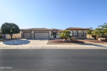 21003 Circle Cliffs Dr, Surprise, AZ 85387