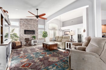 21009 16th Way, Phoenix, AZ 85024