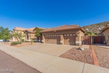 21009 16th Way, Phoenix, AZ 85024