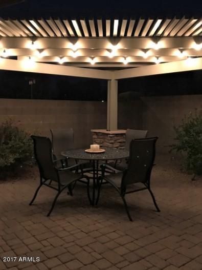 2101 E Indigo Dr, Chandler, AZ 85286