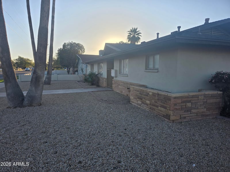 2101 Osborn Rd, Phoenix, AZ 85016