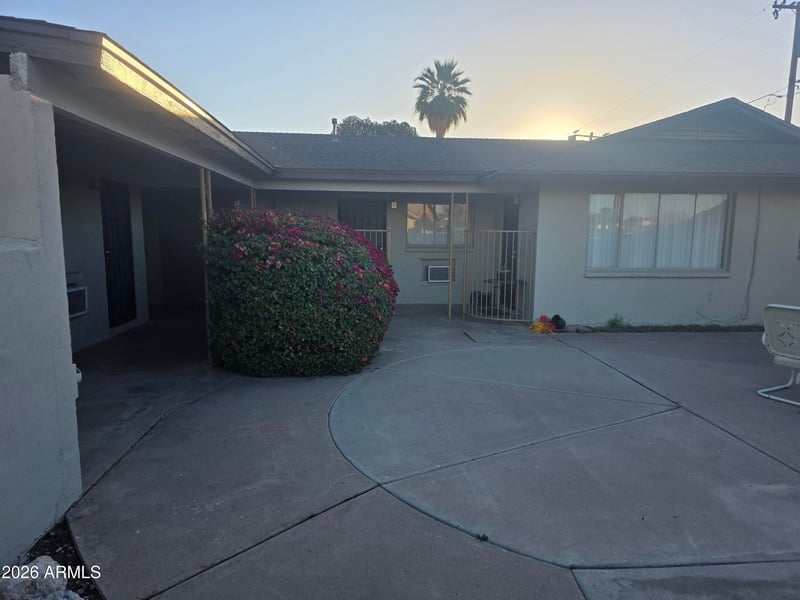 2101 Osborn Rd, Phoenix, AZ 85016
