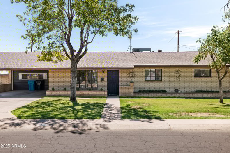 2101 Luke Ave, Phoenix, AZ 85015
