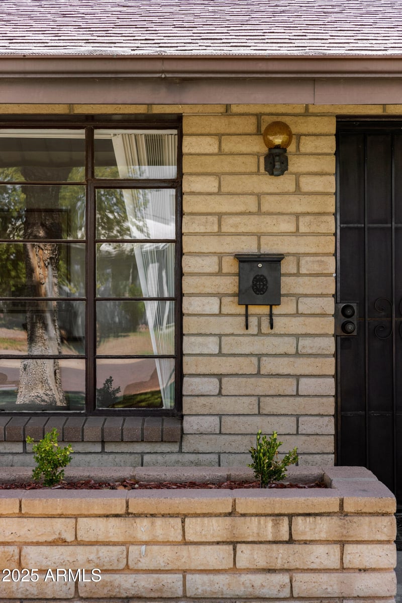 2101 Luke Ave, Phoenix, AZ 85015