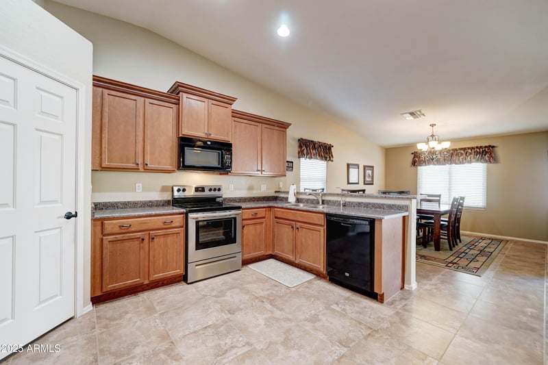 2101 Meridian Rd #168, Apache Junction, AZ 85120