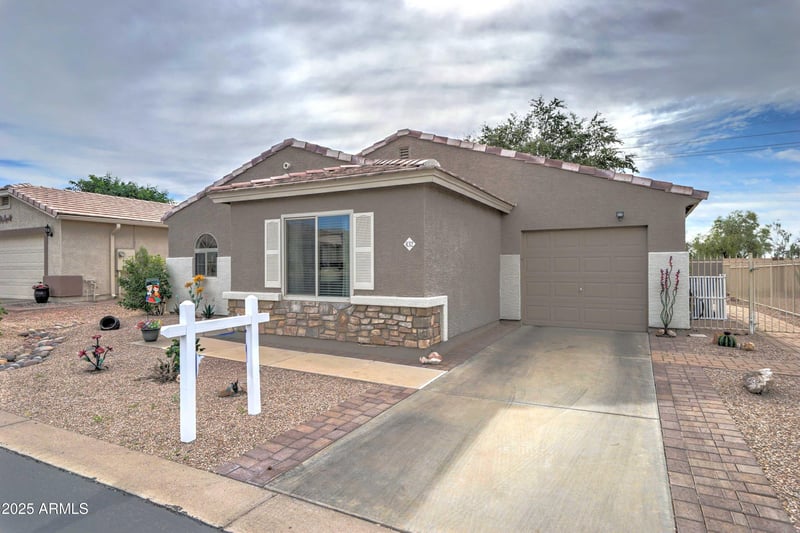 2101 Meridian Rd #432, Apache Junction, AZ 85120