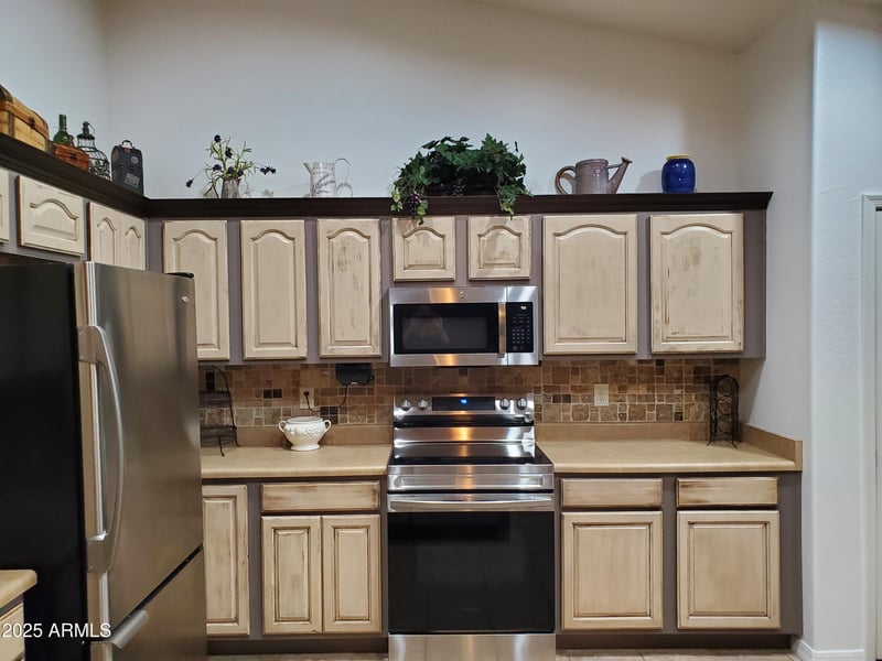 2101 Meridian Rd #437, Apache Junction, AZ 85120