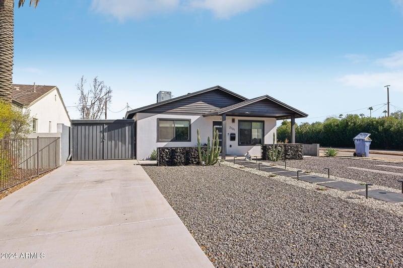 2101 N 25th Pl, Phoenix, AZ 85008