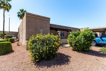 2101 Pontiac Dr, Phoenix, AZ 85027