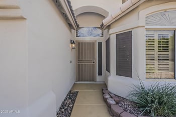 2101 Rosemonte Dr, Phoenix, AZ 85024
