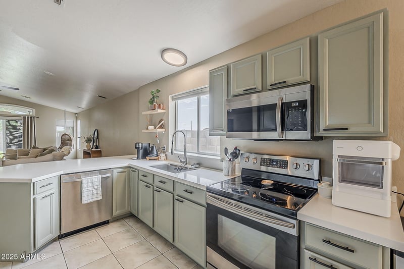 2101 Rosemonte Dr, Phoenix, AZ 85024